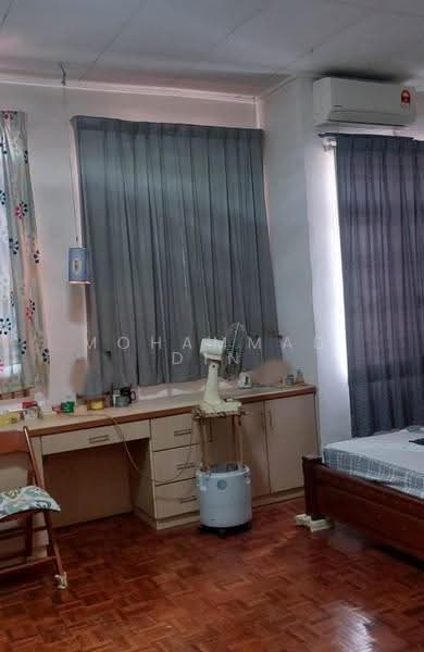 2-storey Terraced House for Sale in Putra Heights (Subang Jaya) - Mohammad Din Majid - Bedroom - PropertyGuru.com.my