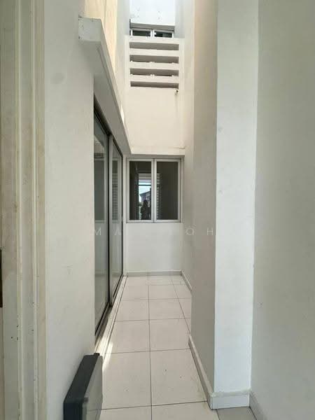 2-storey Terraced House for Sale in Setia Tropika (Johor Bahru) - Max Loh - Corridor - PropertyGuru.com.my