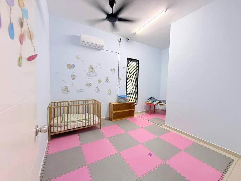 Rumah Teres 2-Tingkat untuk Dijual di Seremban (Negeri Sembilan) - Hassan Basri Suhaimi - Bedroom - PropertyGuru.com.my