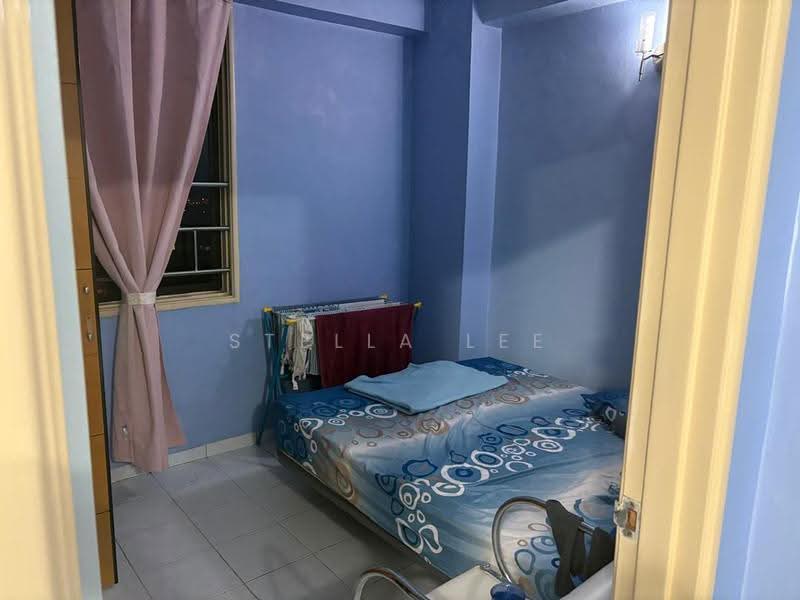 Kondominium untuk Dijual di Garden Park - Stella Lee - Bedroom - PropertyGuru.com.my