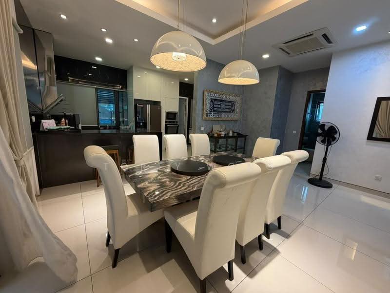 Bungalow House untuk Dijual di Taman Sains Selangor (Kota Damansara) - Torey Wong - Dining Room - PropertyGuru.com.my