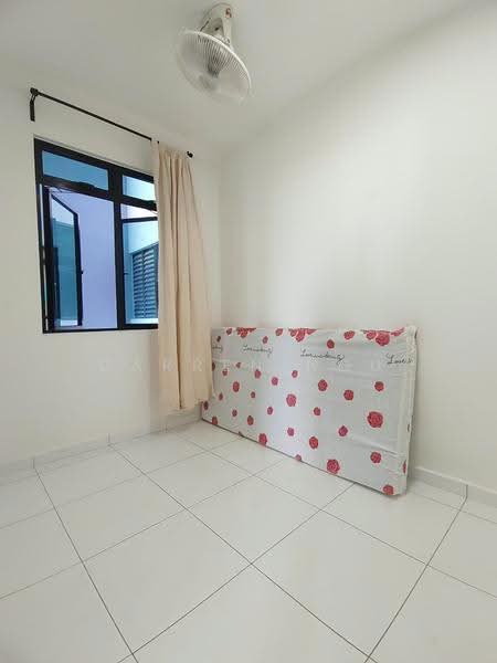 Kediaman Servis untuk Disewa di Sky Oasis Residence (Pangsapuri Oasis 1) - Darren Ngu - PropertyGuru.com.my
