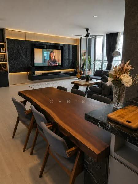 Kondominium untuk Disewa di Lakefront Residence - Chris Lee - Living Room - PropertyGuru.com.my