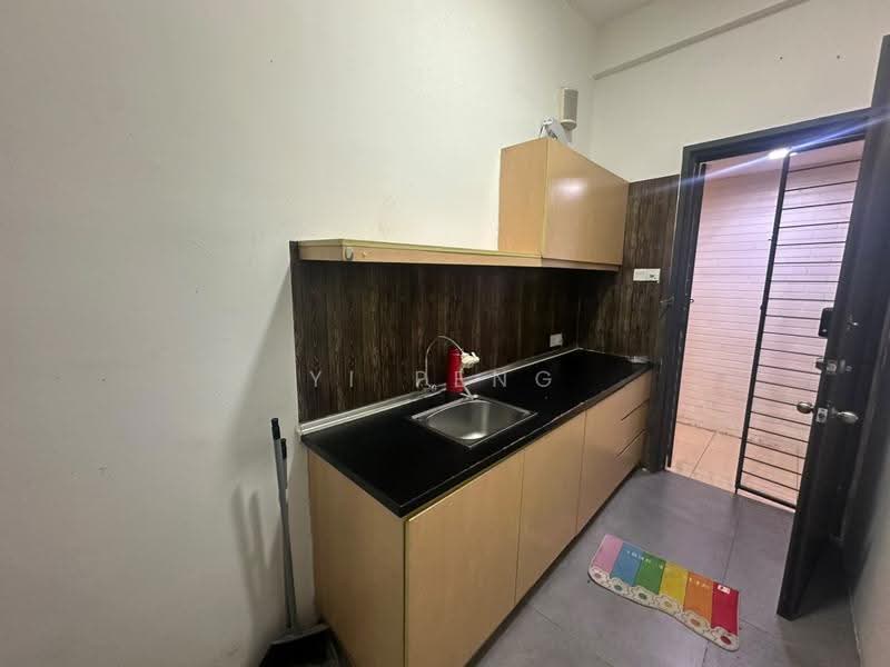 Kediaman Servis untuk Disewa di Empire Damansara - Yi Peng - Kitchen - PropertyGuru.com.my