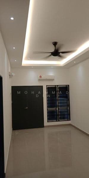 1-storey Terraced House for Sale in Seksyen 30 (Shah Alam) - Mohammad Din Majid - Interior - PropertyGuru.com.my