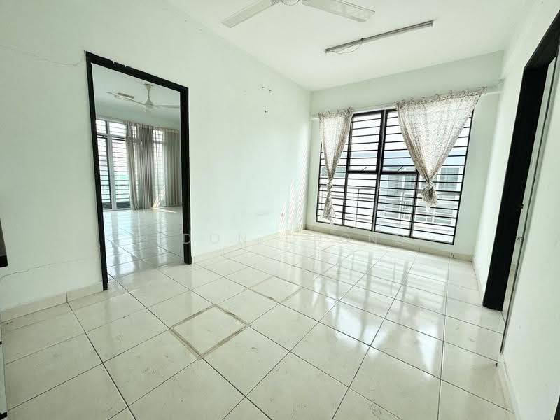 3-storey Terraced House for Sale in Kajang (Selangor) - Eldon Chong - Living Room - PropertyGuru.com.my