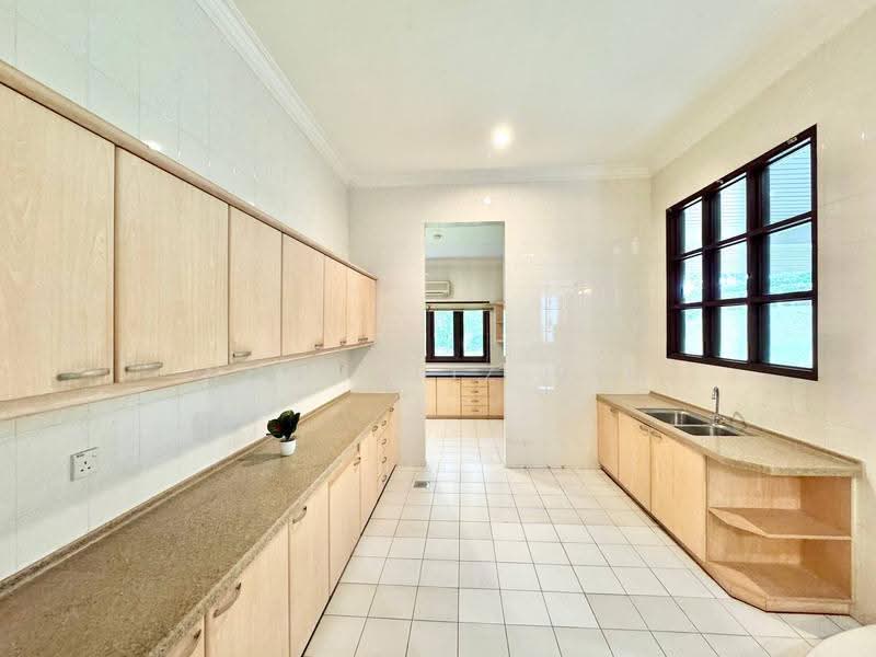 Bungalow House for Rent in IOI Resort City (Putrajaya) - Norhafiz Bin Mohd Nor - Kitchen - PropertyGuru.com.my