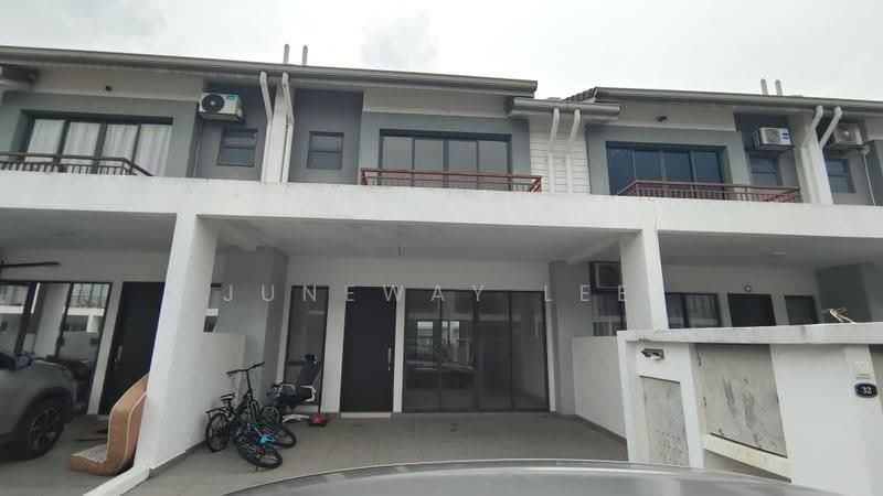 2-storey Terraced House for Sale in Diamond City (Semenyih) - Juneway Lee - Exterior - PropertyGuru.com.my
