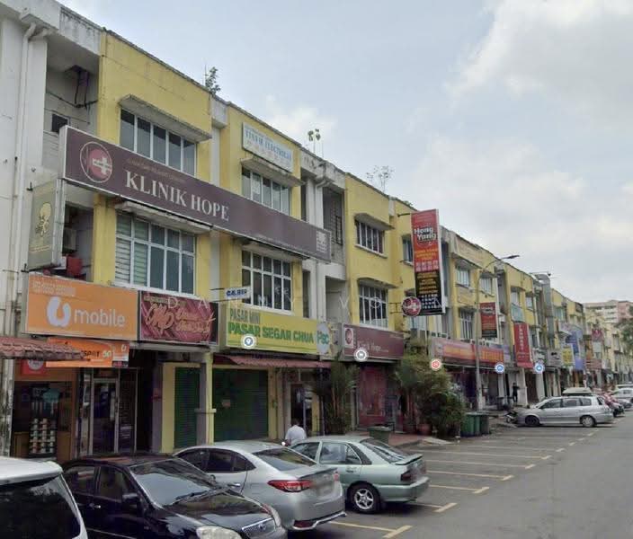 Shop for Sale in Taman Bukit Serdang (Seri Kembangan) - Danny Voon - PropertyGuru.com.my