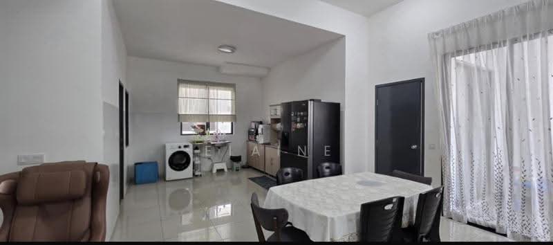 Rumah Teres untuk Dijual di Telok Panglima Garang (Selangor) - Elaine Lee - Kitchen - PropertyGuru.com.my