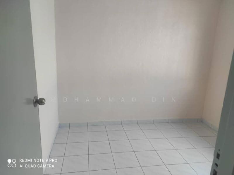 2-storey Terraced House for Sale in Taman Perindustrian Puchong (Puchong) - Mohammad Din Majid - Interior - PropertyGuru.com.my