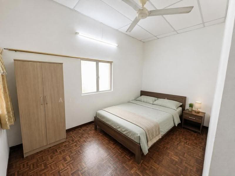 Rumah Berkembar untuk Dijual di Minden Heights (Gelugor) - Alfred Chua - Bedroom - PropertyGuru.com.my