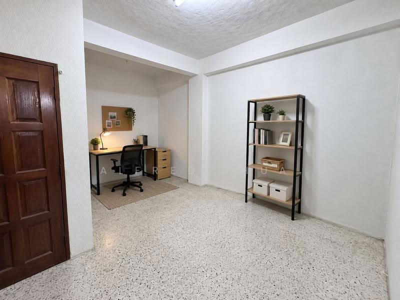 Rumah Berkembar untuk Dijual di Minden Heights (Gelugor) - Alfred Chua - Study - PropertyGuru.com.my