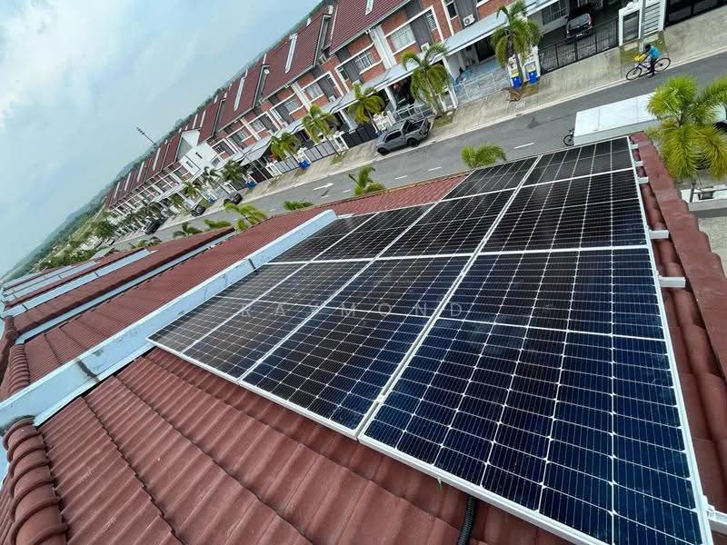 2-storey Terraced House for Sale in Bandar Rimbayu (Telok Panglima Garang) - Raymond Siew - Exterior - PropertyGuru.com.my