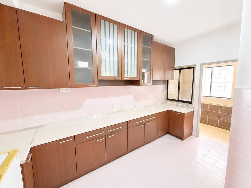 2-storey Terraced House for Sale in Bandar Sungai Long (Selangor) - Azli Ibrahim - Kitchen - PropertyGuru.com.my