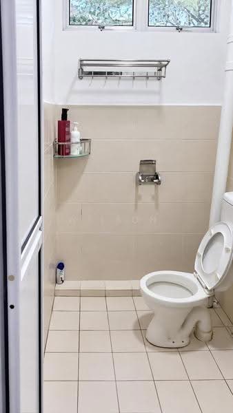 Pangsapuri untuk Dijual di Suria Vista Apartment - Wilson Goh - Bathroom - PropertyGuru.com.my