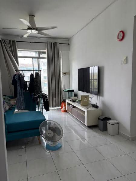 Pangsapuri untuk Dijual di Sri Akasia - Joey Tay - Living Room - PropertyGuru.com.my