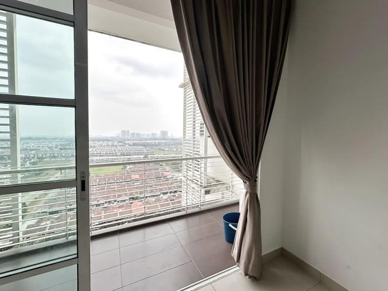 Kondominium untuk Disewa di Horizon Residence (Dwi Mutiara) - Arif MS - Balcony - PropertyGuru.com.my