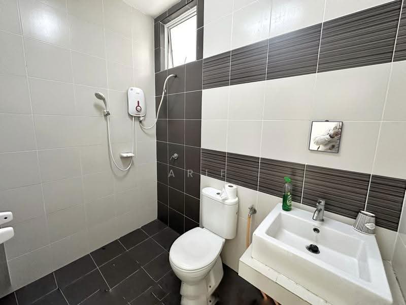 Kondominium untuk Disewa di Horizon Residence (Dwi Mutiara) - Arif MS - Bathroom - PropertyGuru.com.my
