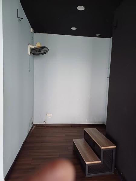 Shop for Rent in Taman TTDI Jaya (Shah Alam) - Jeffrey Hoon - Interior - PropertyGuru.com.my
