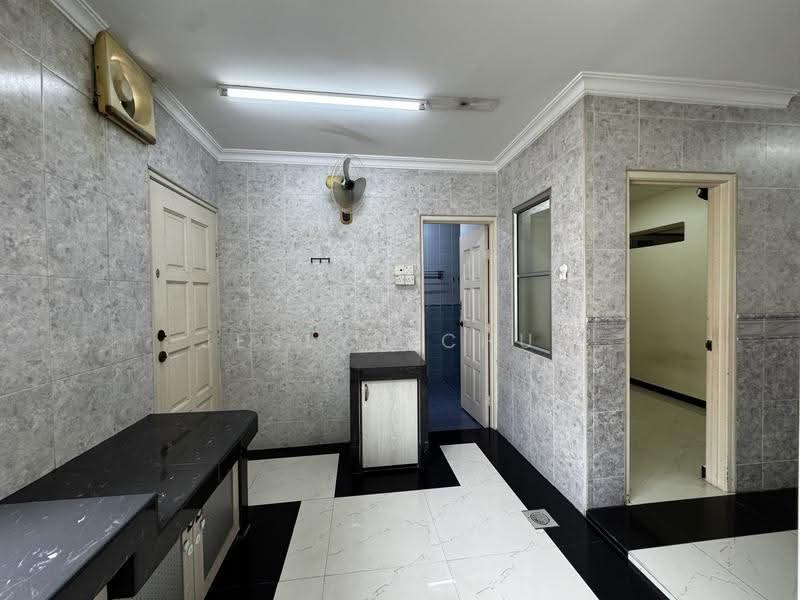 Rumah Teres 2-Tingkat untuk Dijual di Usj 3 (Subang Jaya) - Jeslyn Chua - Kitchen - PropertyGuru.com.my