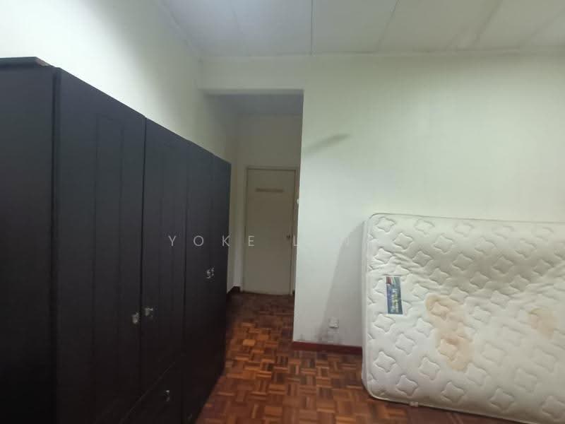 Rumah Teres 2-Tingkat untuk Dijual di Usj 22 (Subang Jaya) - Yoke Leng Sew - Bedroom - PropertyGuru.com.my