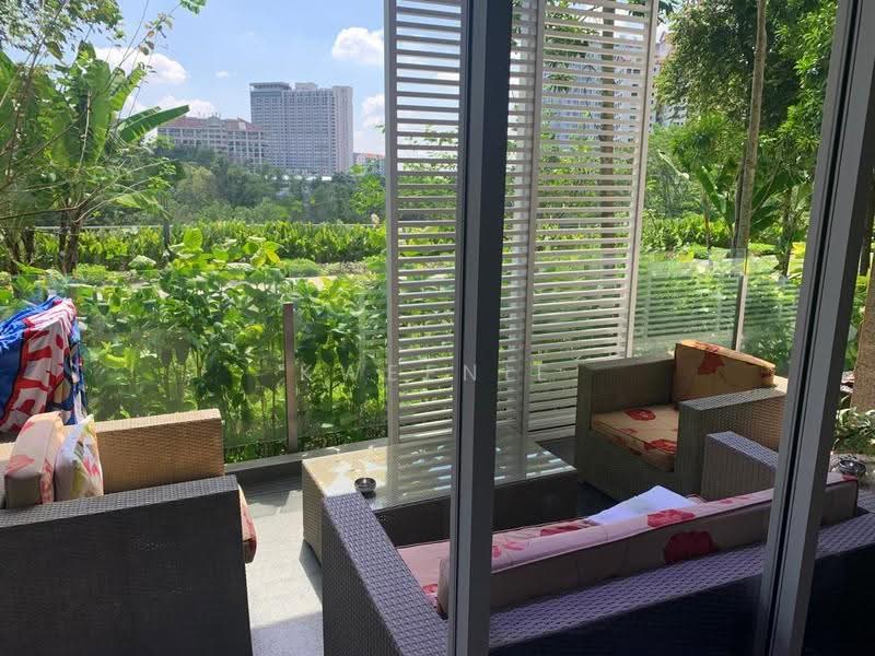 Kondominium untuk Dijual di Pavilion Hilltop - Kweenie Chong - Balcony - PropertyGuru.com.my