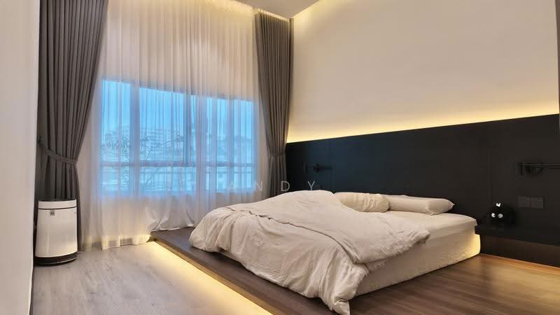 Kondominium untuk Dijual di One World 1 - Andy Lee - Bedroom - PropertyGuru.com.my