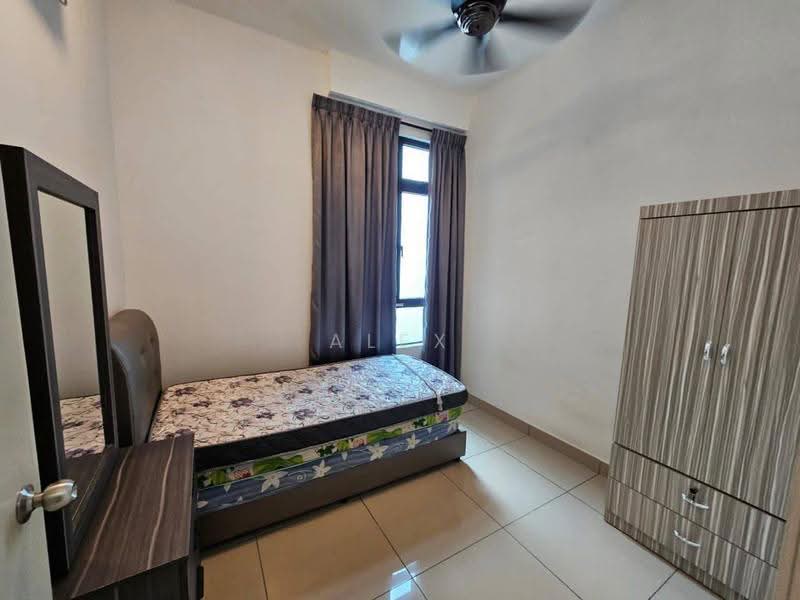 Kediaman Servis untuk Disewa di D'Summit Residences - Alex How - Bedroom - PropertyGuru.com.my
