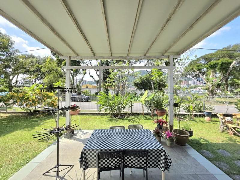 Rumah Teres 2-Tingkat untuk Dijual di Taman Sri Ukay (Ulu Kelang) - Azli Ibrahim - Garden - PropertyGuru.com.my