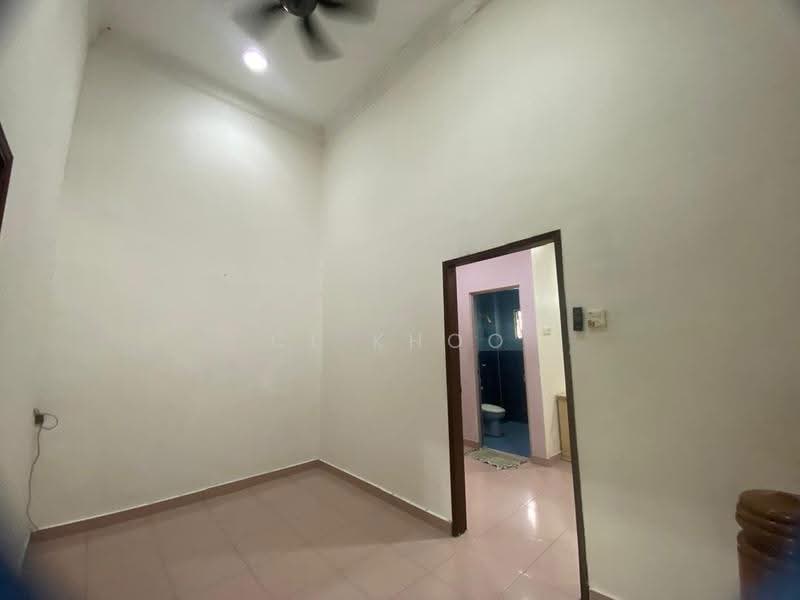 Rumah Teres 2-Tingkat untuk Dijual di BANDAR PUCHONG JAYA (Puchong) - Cl Khoo - Interior - PropertyGuru.com.my