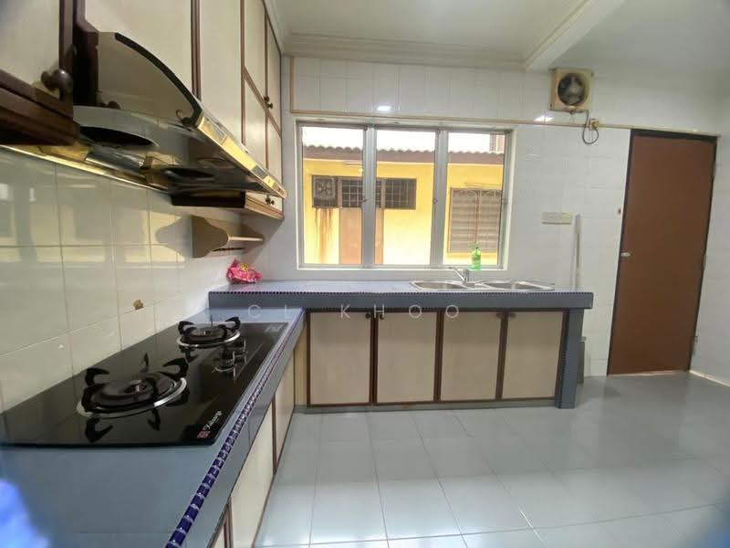 Rumah Teres 2-Tingkat untuk Dijual di BANDAR PUCHONG JAYA (Puchong) - Cl Khoo - Kitchen - PropertyGuru.com.my