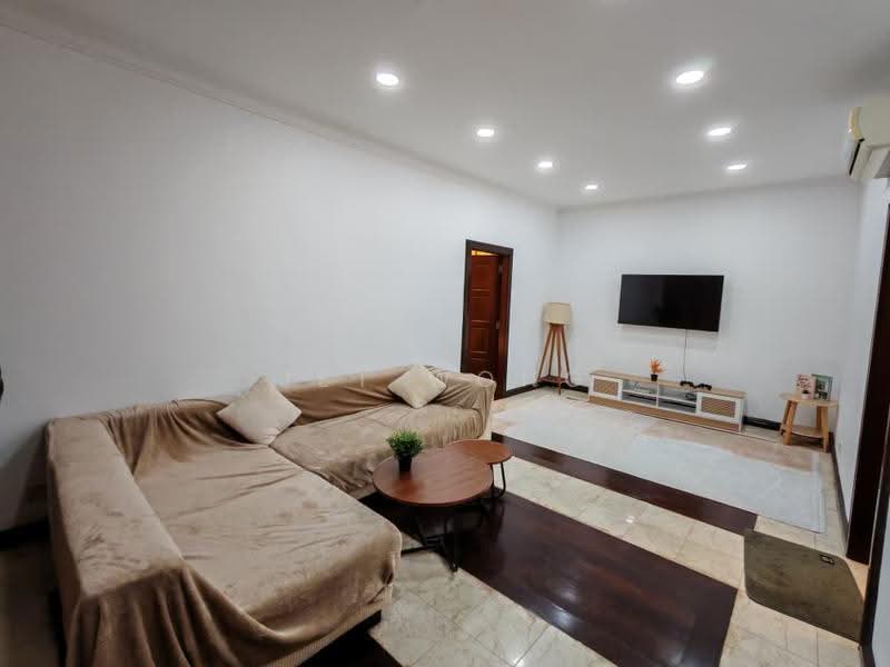 Bungalow House untuk Dijual di Kajang (Selangor) - Jet Wong - Living Room - PropertyGuru.com.my