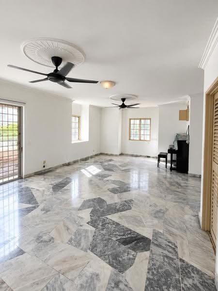 Semi-Detached House for Sale in Rawang (Selangor) - Vincent Goh - Living Room - PropertyGuru.com.my