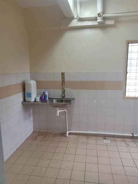Townhouse for Sale in Taman Perkasa (Hulu Langat) - Kester Lai - Kitchen - PropertyGuru.com.my