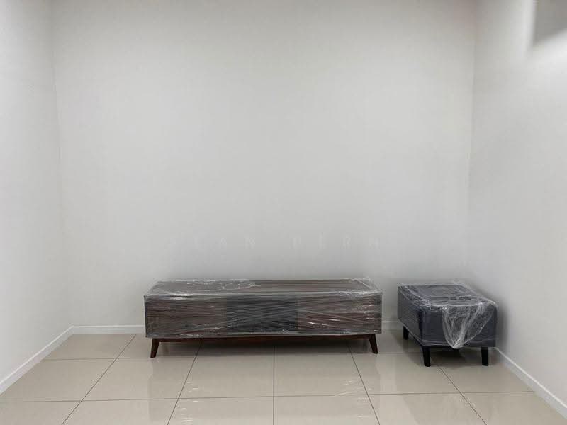 Service Residence for Rent at Residential Suites @ HighPark - Sean Pern - Interior - PropertyGuru.com.my