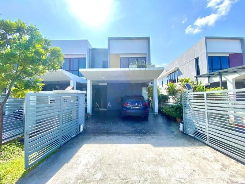 2-storey Terraced House for Sale in Taman Cahaya Alam (Shah Alam) - Reena Sarif - Exterior - PropertyGuru.com.my