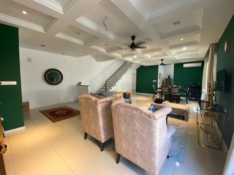 2-storey Terraced House for Sale in Taman Cahaya Alam (Shah Alam) - Reena Sarif - Living Room - PropertyGuru.com.my