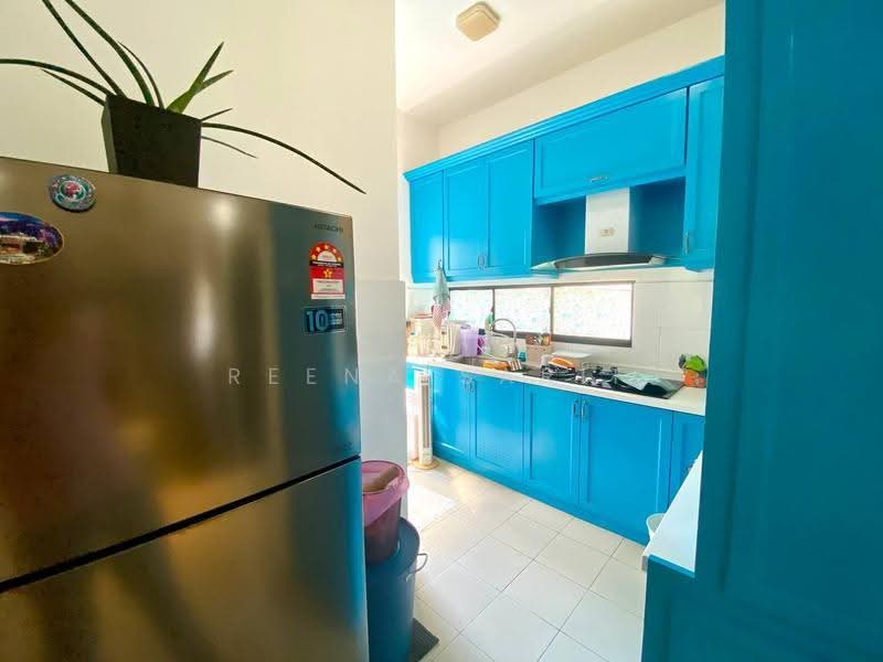 2-storey Terraced House for Sale in Taman Cahaya Alam (Shah Alam) - Reena Sarif - Kitchen - PropertyGuru.com.my