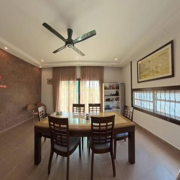 2-storey Terraced House for Sale in Taman Villa Heights (Kajang) - Adzura Zamedin - Dining Room - PropertyGuru.com.my