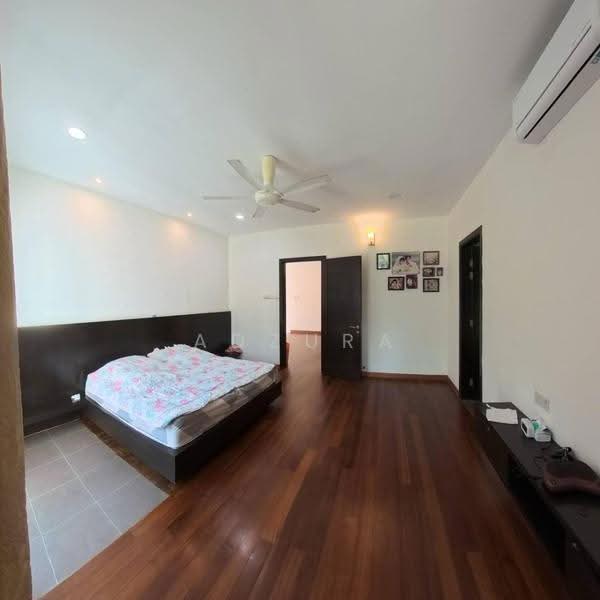 2-storey Terraced House for Sale in Taman Villa Heights (Kajang) - Adzura Zamedin - Bedroom - PropertyGuru.com.my