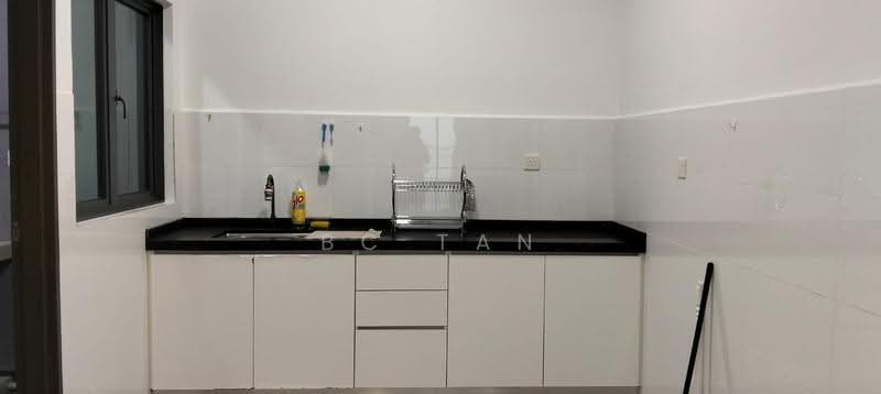 Kondominium untuk Disewa di The Henge - BC TAN - Kitchen - PropertyGuru.com.my