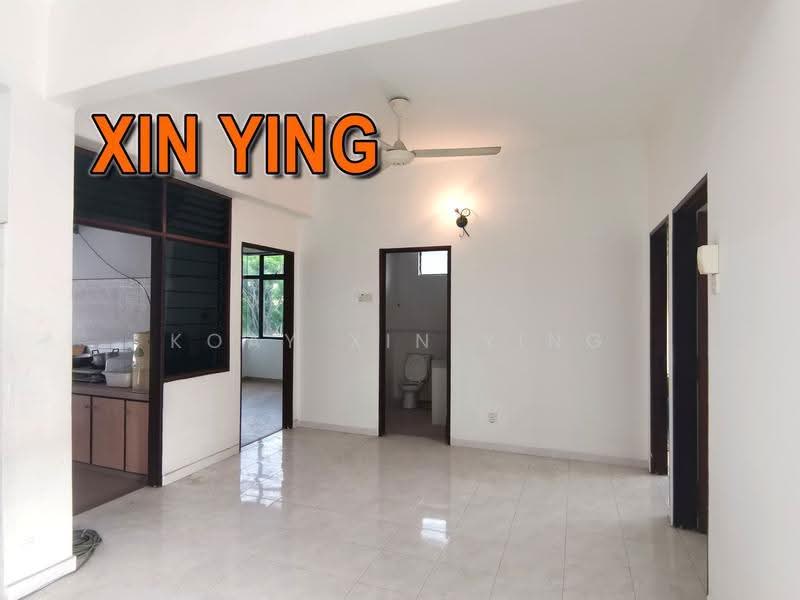 Kondominium untuk Dijual di Villa Ria - Koay Xin Ying - Living Room - PropertyGuru.com.my