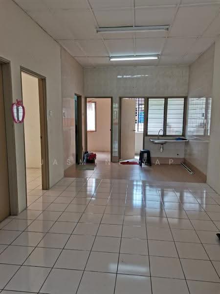 Townhouse for Sale in Taman Puncak Perdana (Shah Alam) - Jasmine Yap - Interior - PropertyGuru.com.my