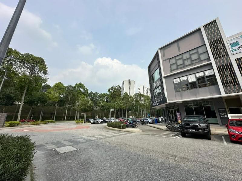 Shop for Rent in Jade Hills (Kajang) - Max Chua - Exterior - PropertyGuru.com.my