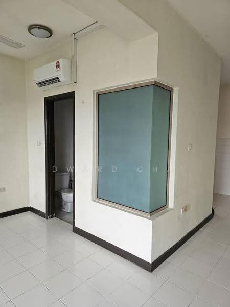 Kediaman Servis untuk Dijual di Ritze Perdana 1 - Edward Chai - Interior - PropertyGuru.com.my