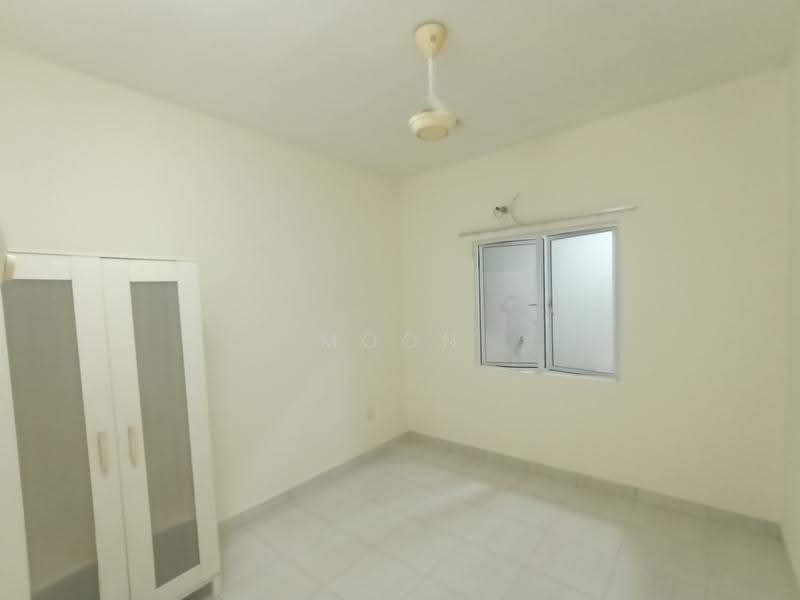Kondominium untuk Dijual di Koi Kinrara - Moon Chiew - Bedroom - PropertyGuru.com.my