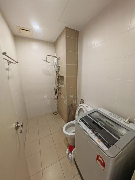 Kediaman Servis untuk Disewa di Pacific Star (Service Residence) - Bonnie Chong - Bathroom - PropertyGuru.com.my
