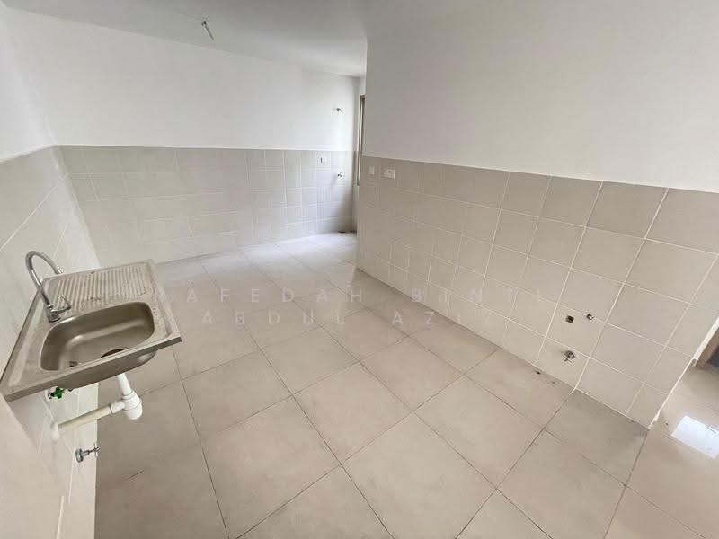 Cluster House for Sale in Alam Sari (Bangi) - Rafedah Binti Abdul Aziz - Kitchen - PropertyGuru.com.my