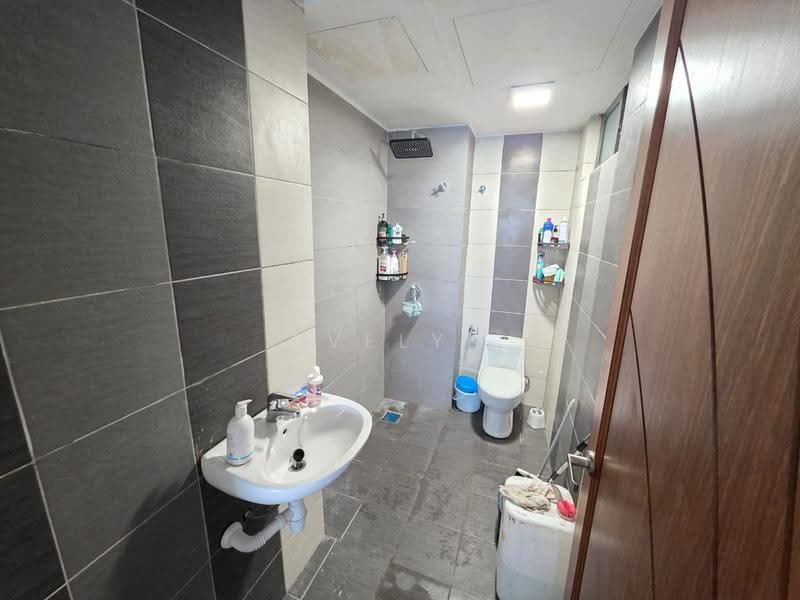 Kondominium untuk Disewa di Emerald Residence - Evelyn Khoo - Bathroom - PropertyGuru.com.my